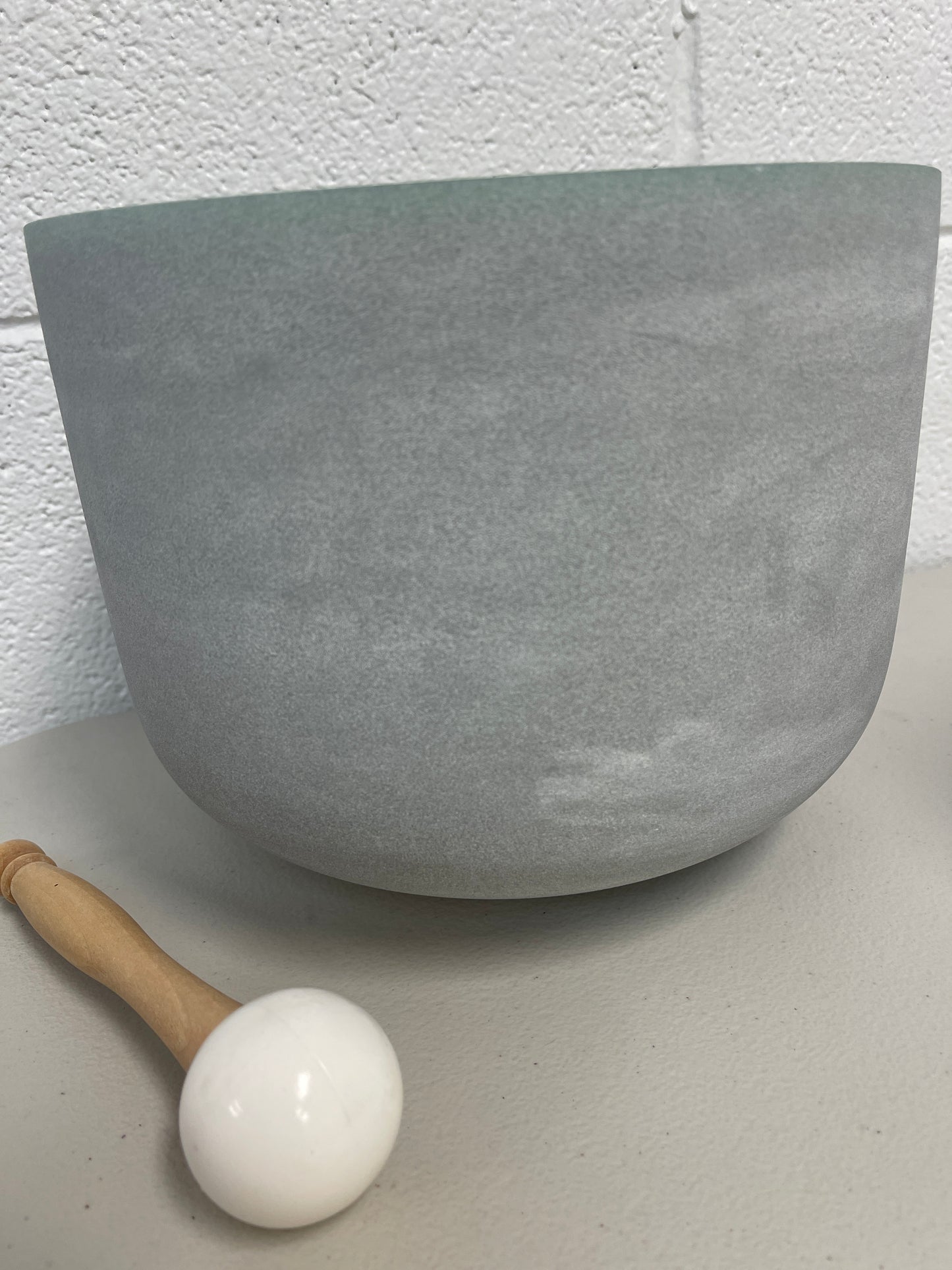 10 Inch Chakra Crystal Singing Bowl For Heart Chakra.