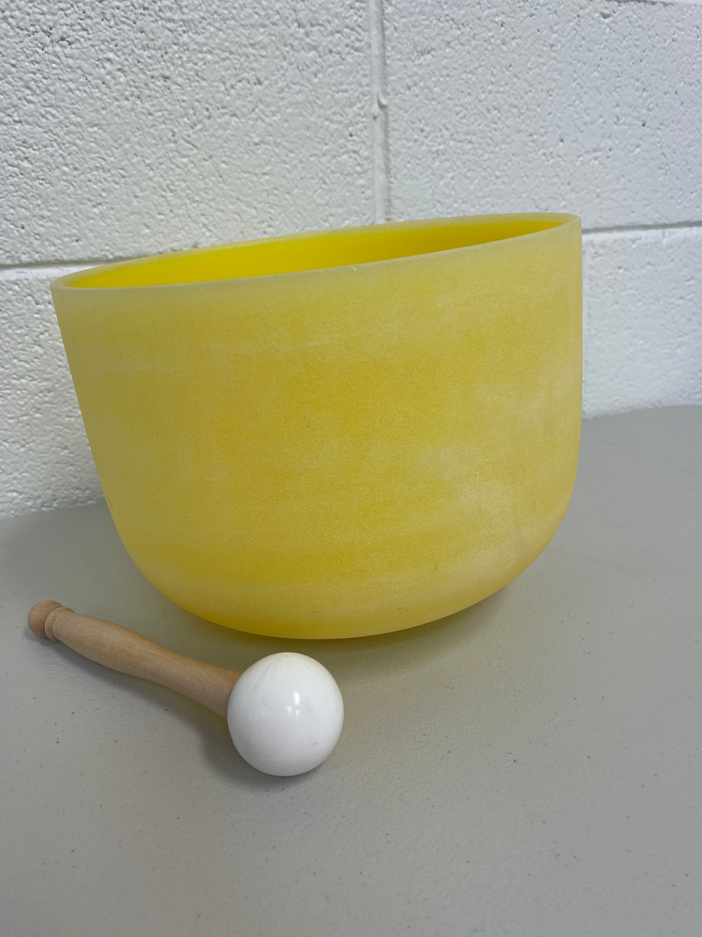 10 Inch Chakra Crystal Singing Bowl For Solar Plexus.