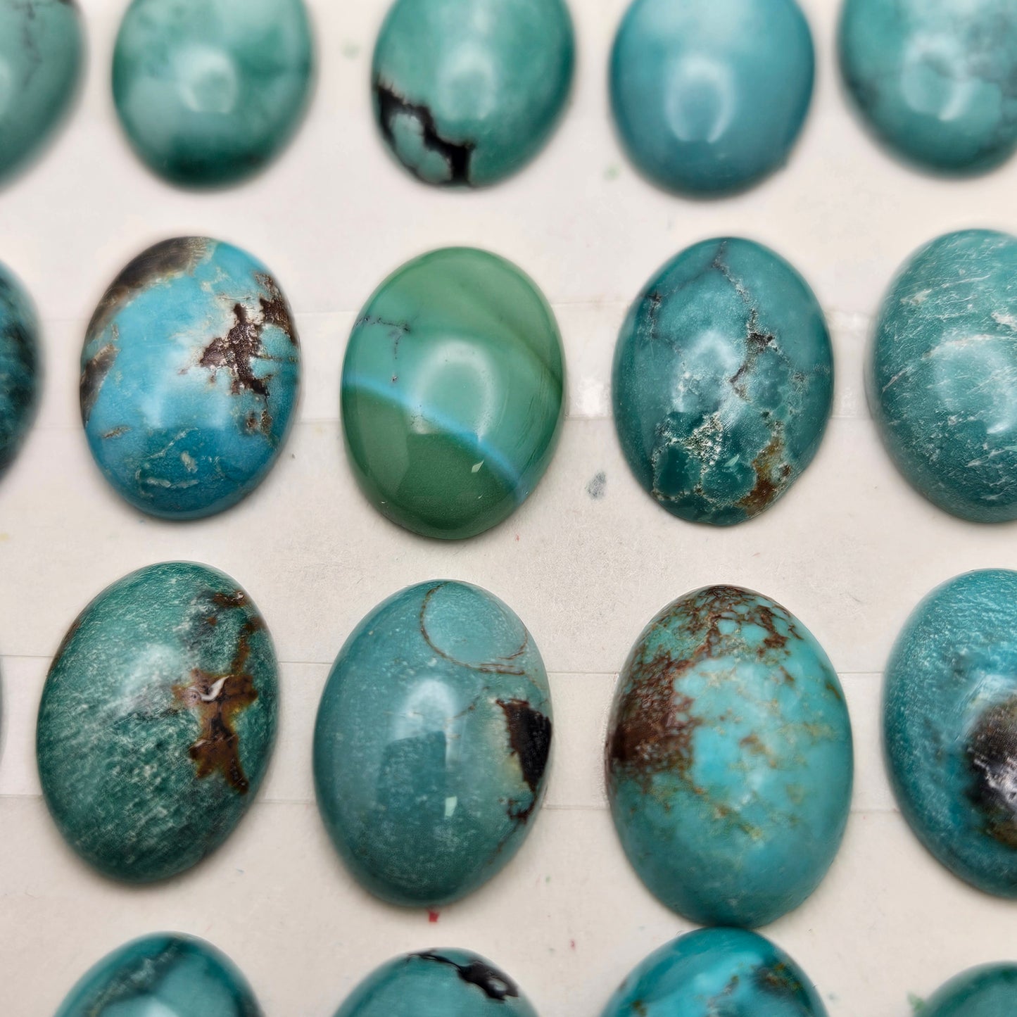 10 By 14mm Turquoise Oval Cabochon.