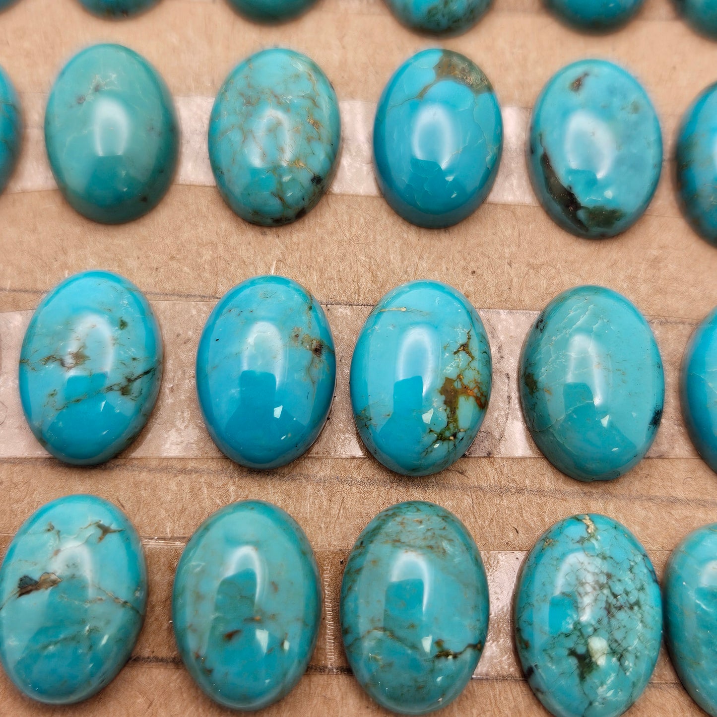 10 By 14mm Turquoise Oval Cabochon.