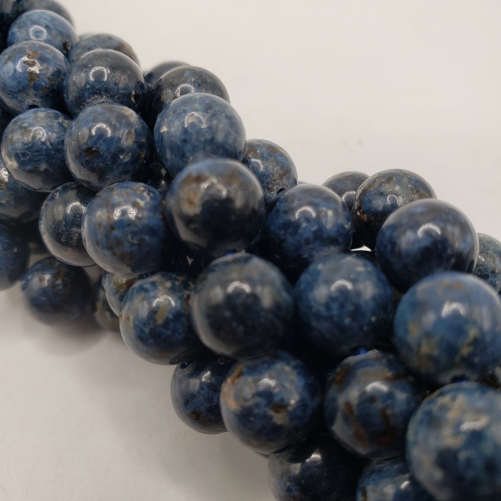 10mm Blue Spinel.
