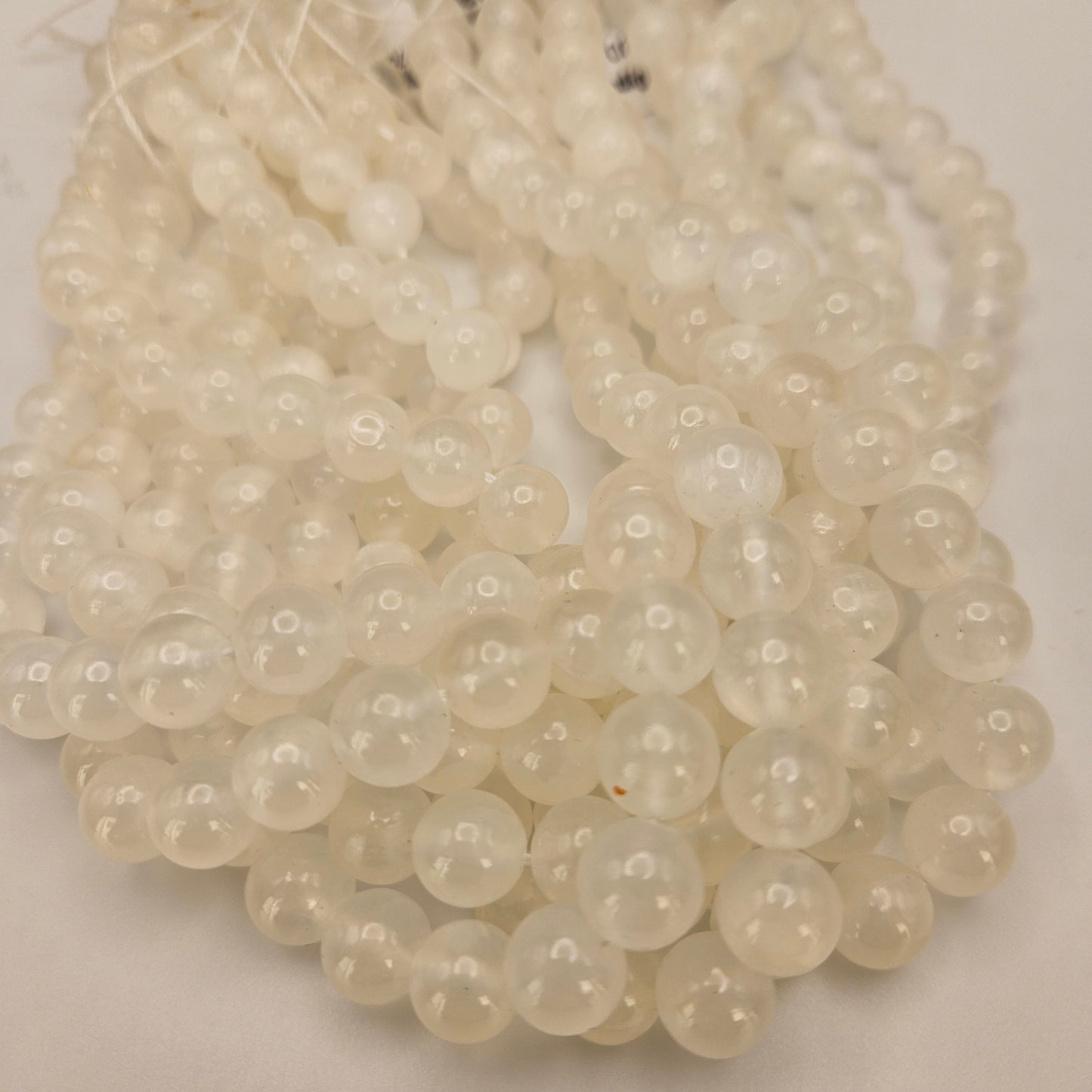 10mm Gypsum Round Bead Strand.