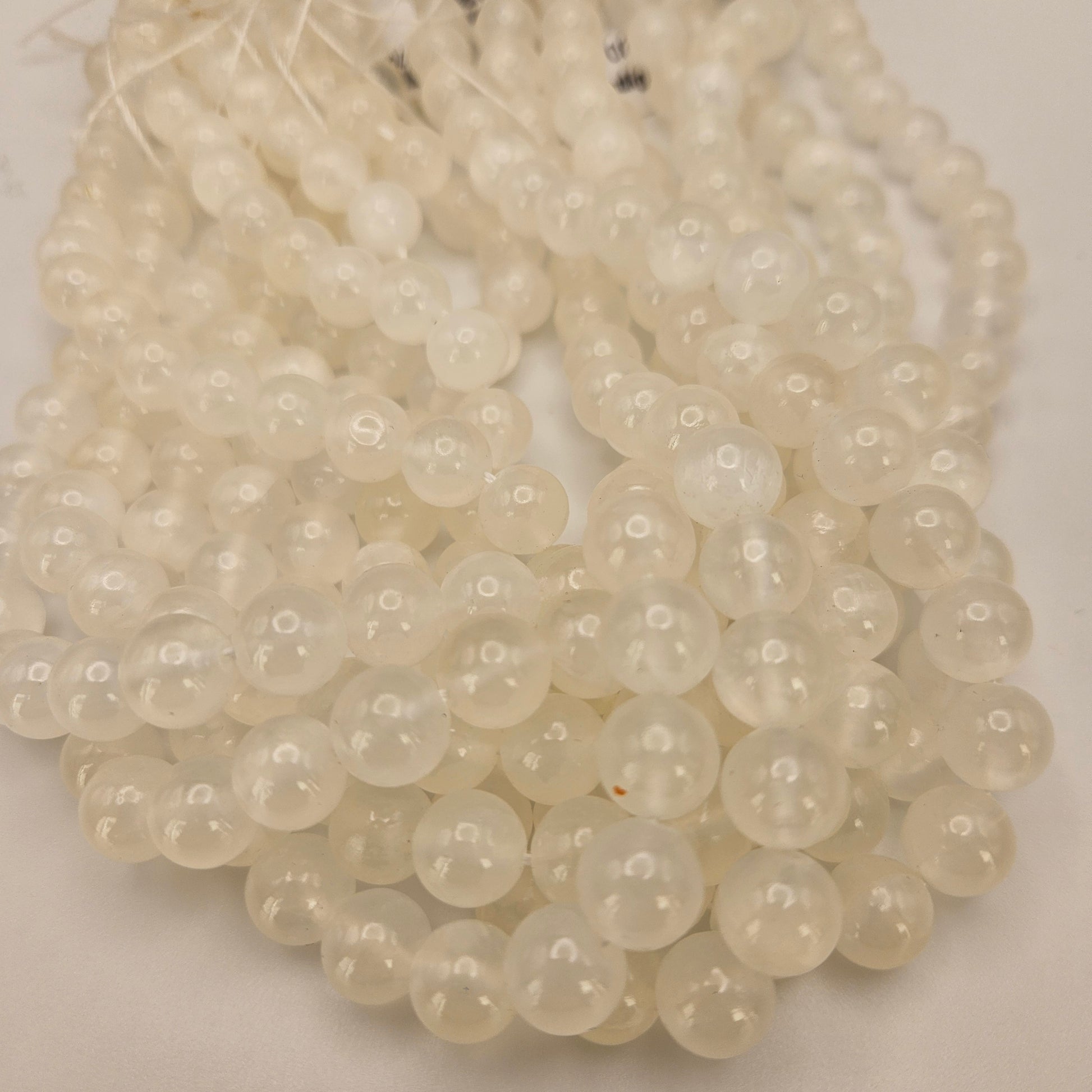 10mm Gypsum Round Bead Strand.