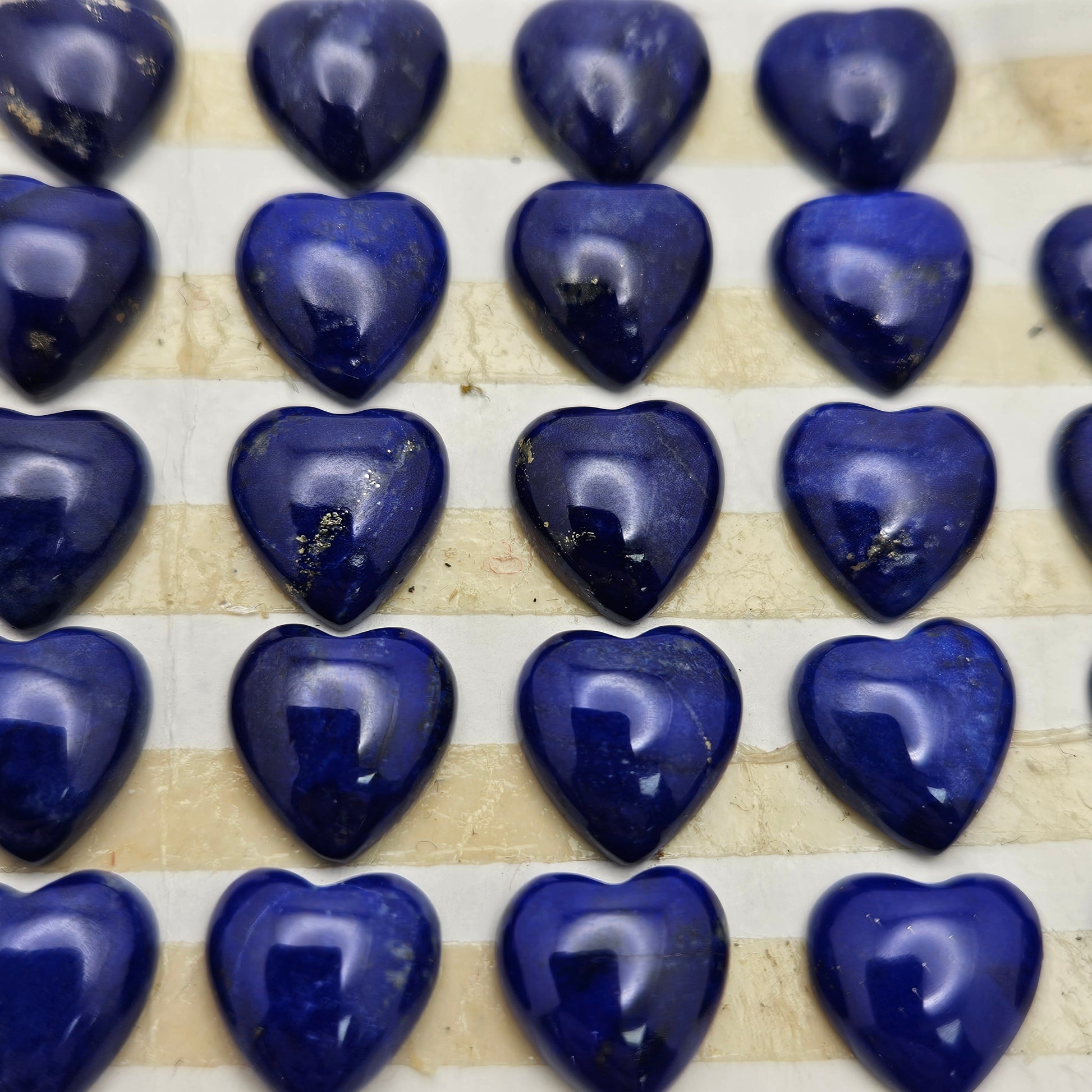 10mm Lapis Lazuli Heart Cabochon.