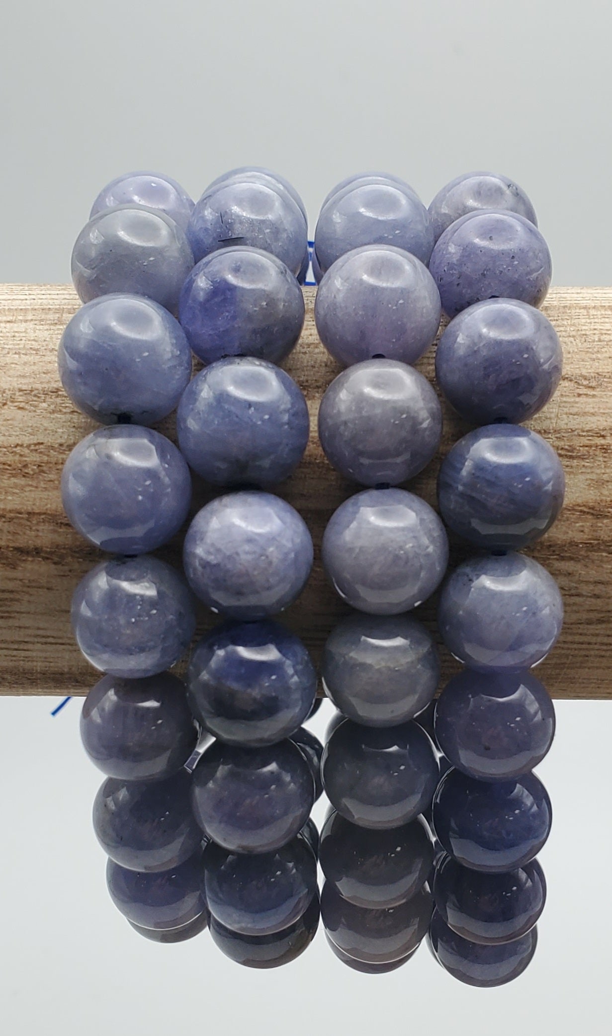 10mm Tanzanite Stretch Bracelet.