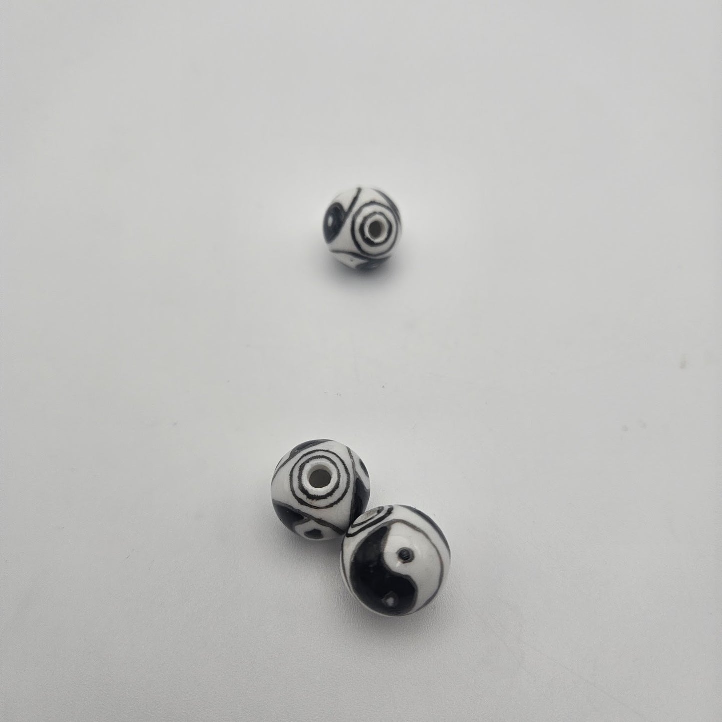 12mm porcelain Yin-Yang Bead Single.