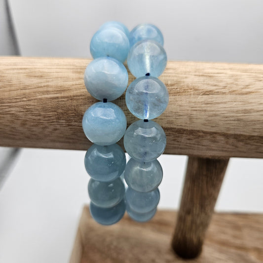 14mm Aquamarine Stretch Bracelet.