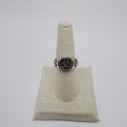SS Trinity Knot Ring
