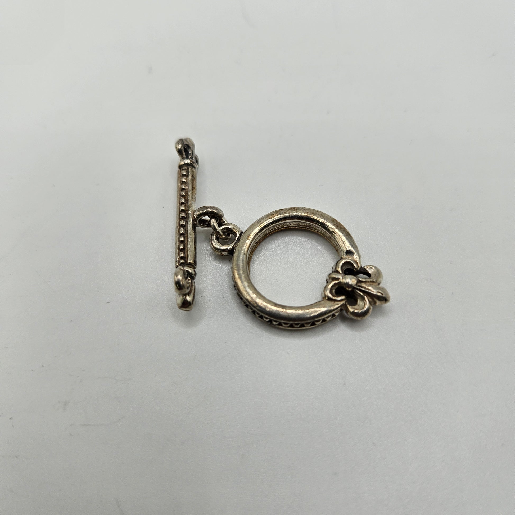 16mm Sterling Silver Decorative Toggle Clasp.