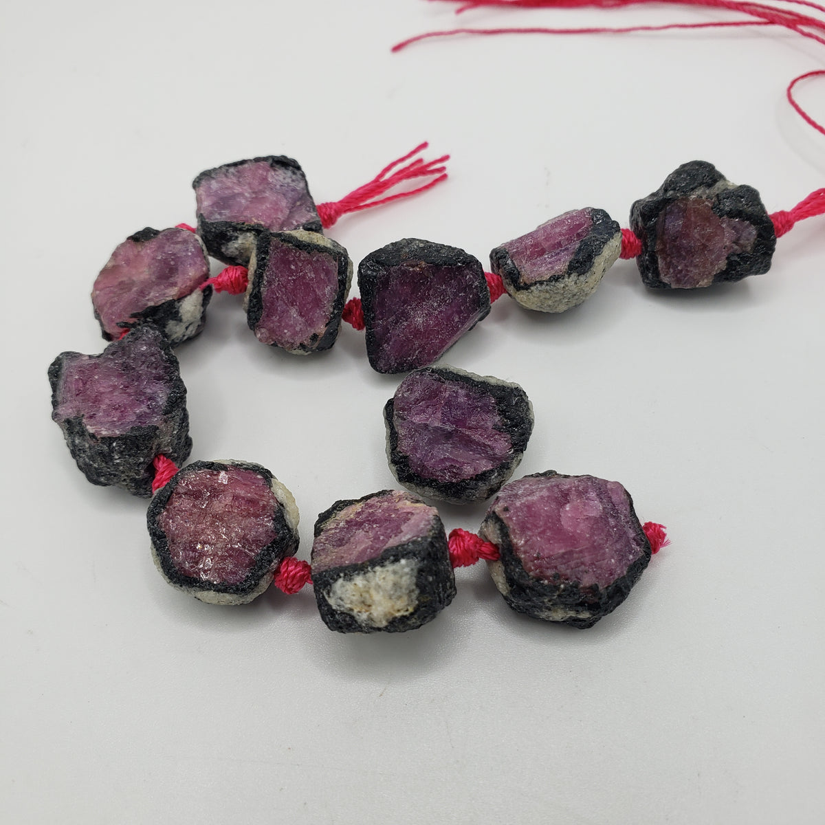 Rough Ruby Bead Single
