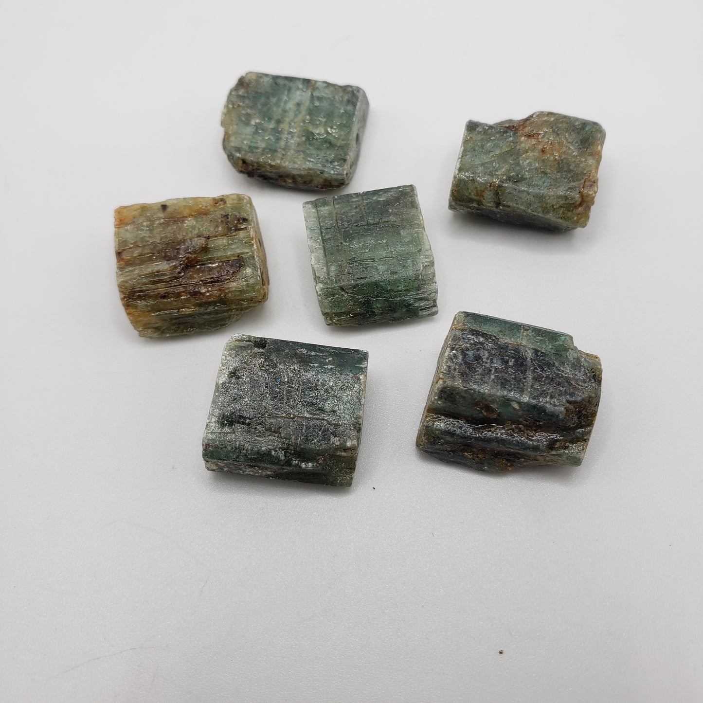Rough Green Kyanite Single