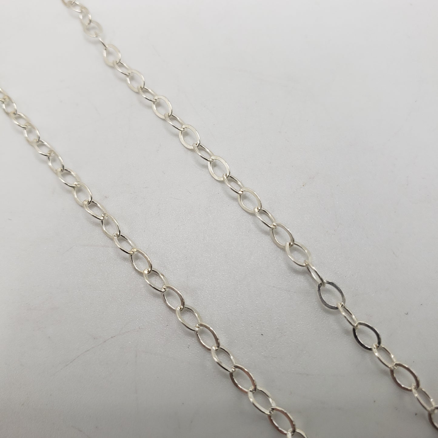 SS Small Flat Oval Link Chain