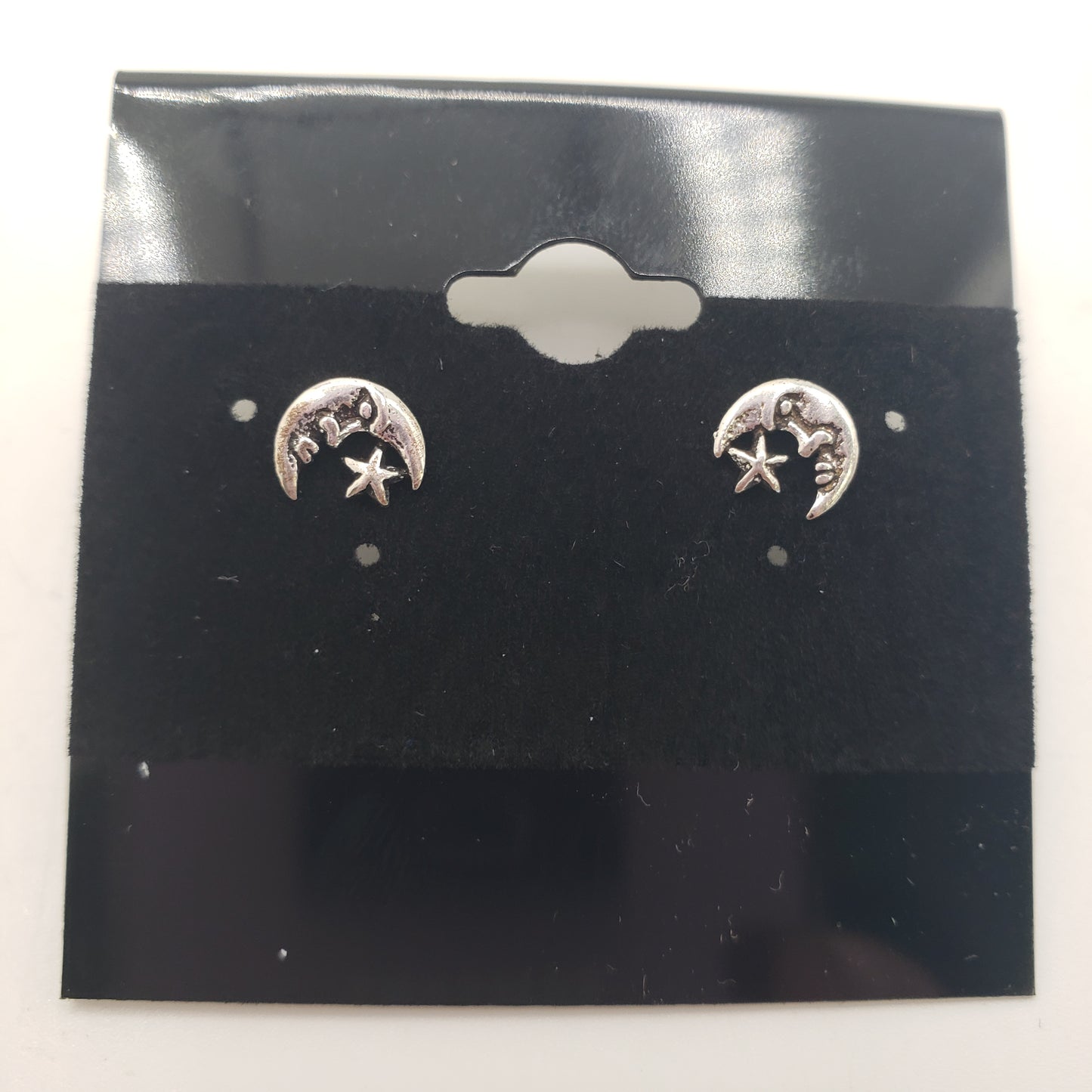 SS Man in Moon & Star Stud Earrings 7.99