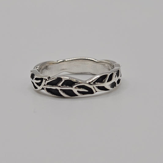 SS Leaf Band Ring 21.99