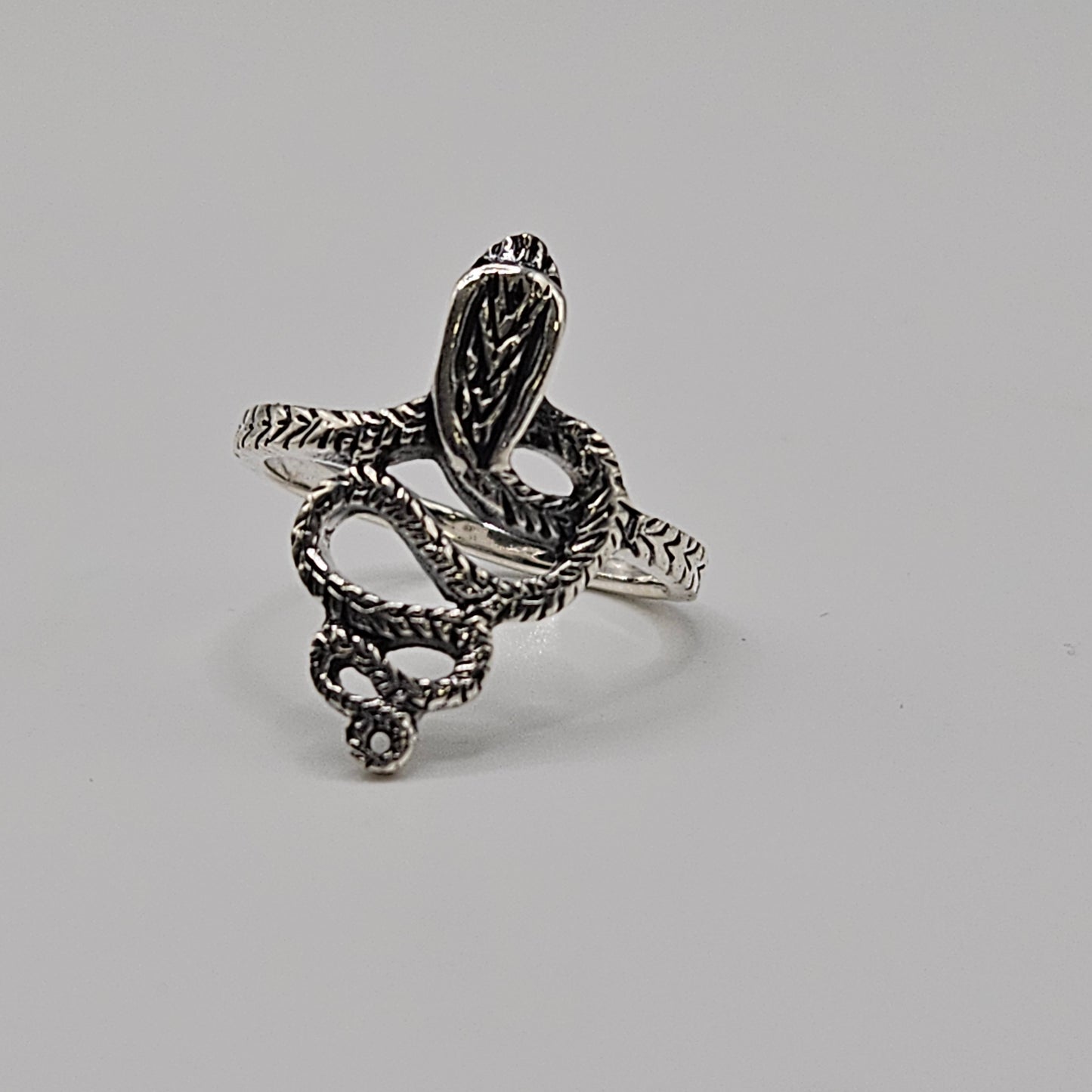 SS Snake Ring 21.99