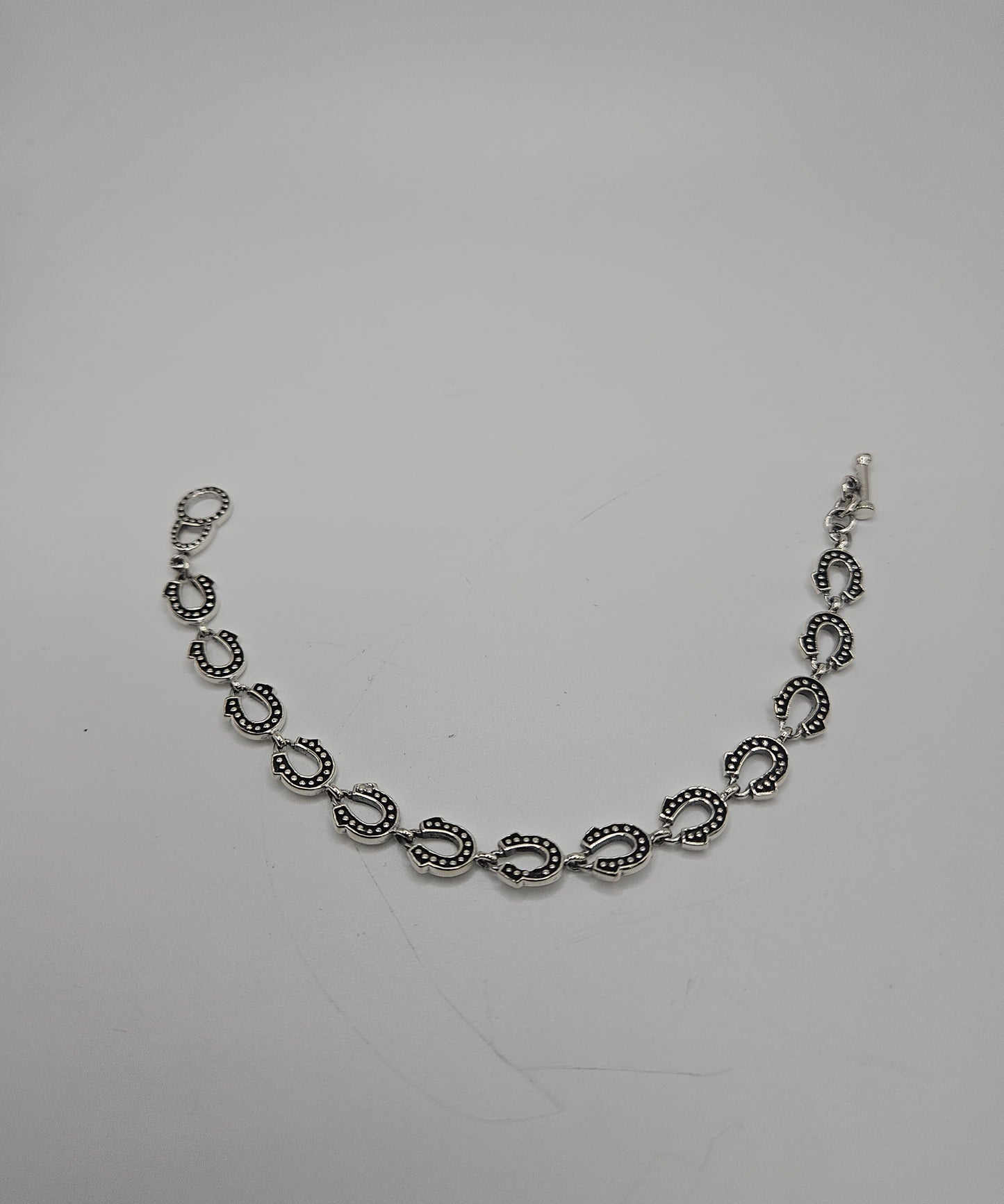 SS Horseshoe Bracelet 42.99