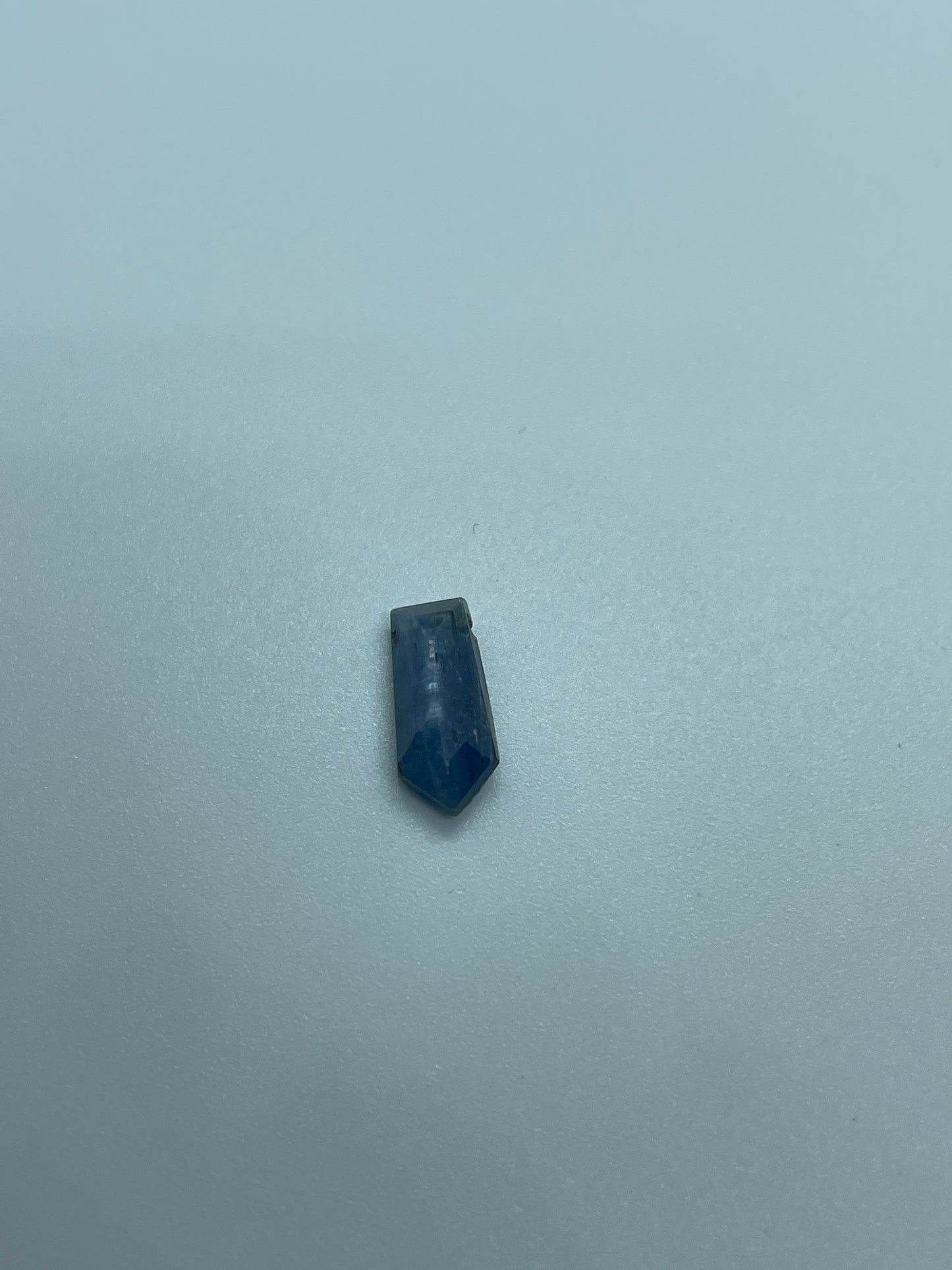 17mm Kyanite Pointed Single Bead.