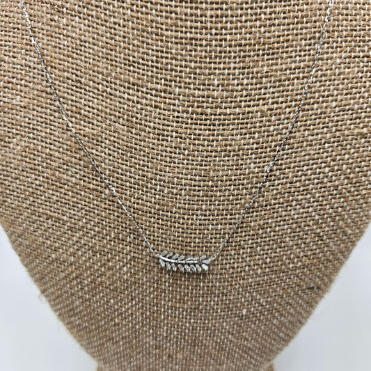 18in 14k Diamond Leaf Necklace.