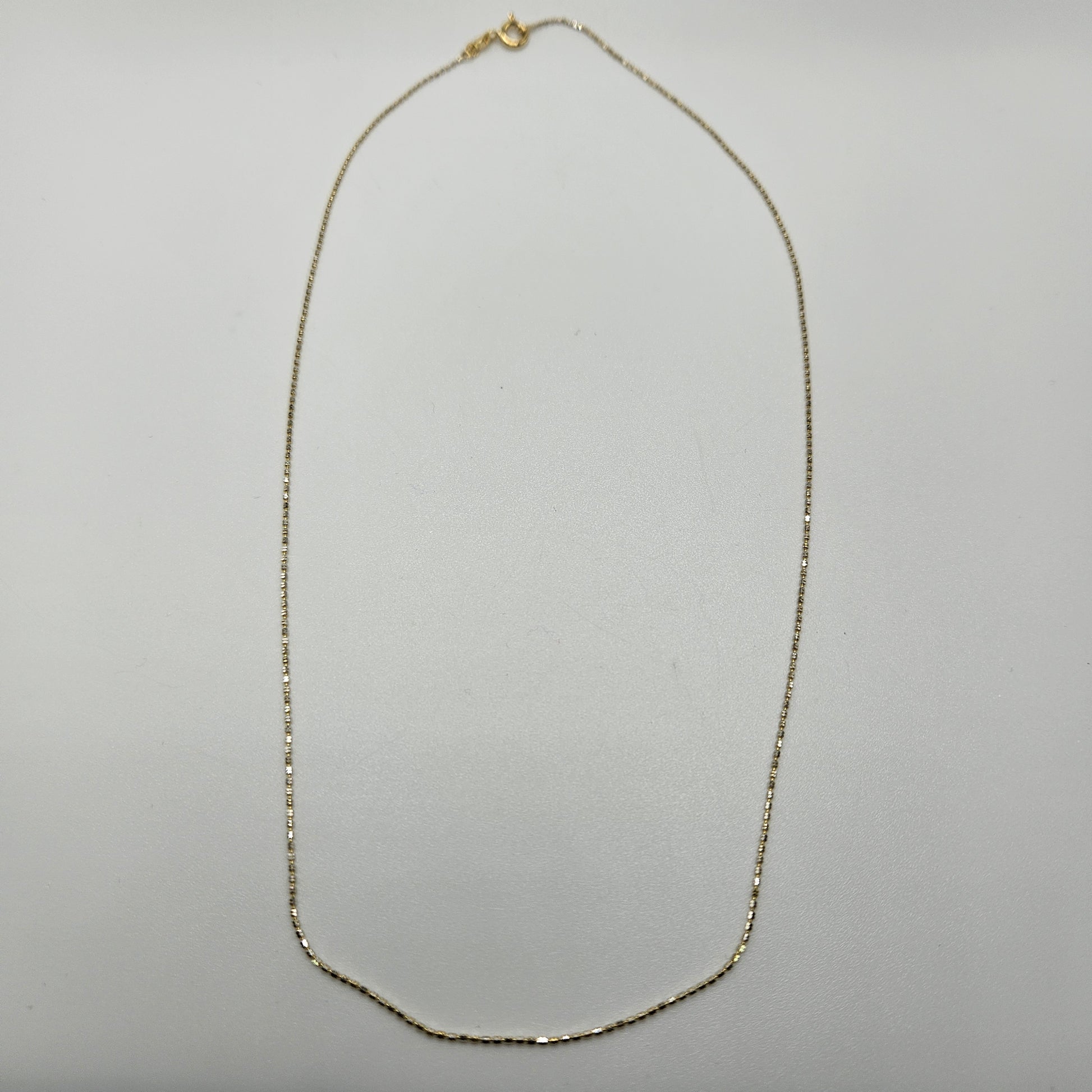 18in Diamond Cut Ball Gold Chain.