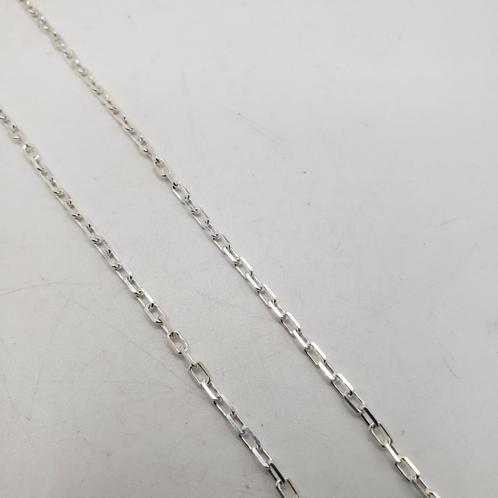 18 Inch Long Sterling Silver Paperclip Chain Diamond Cut.