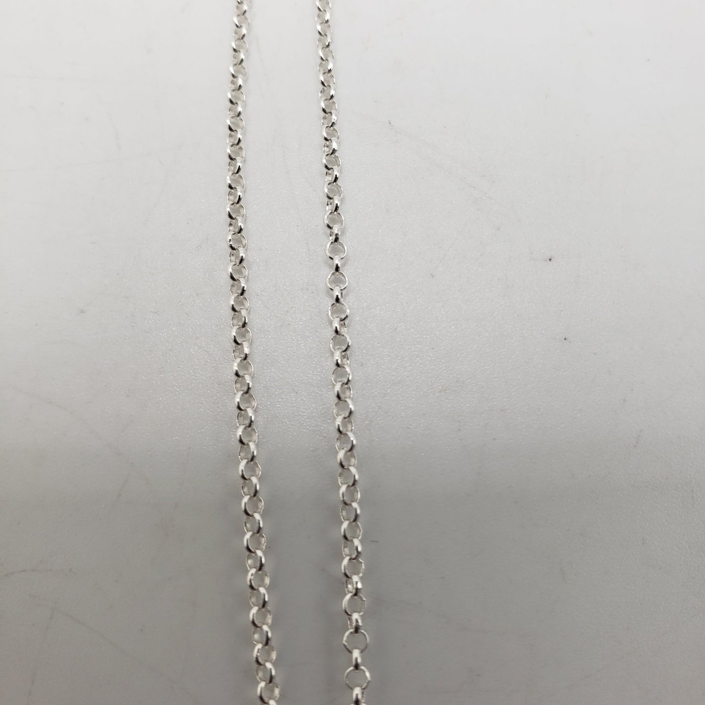 18 inch Sterling Silver Small Circle Chain.
