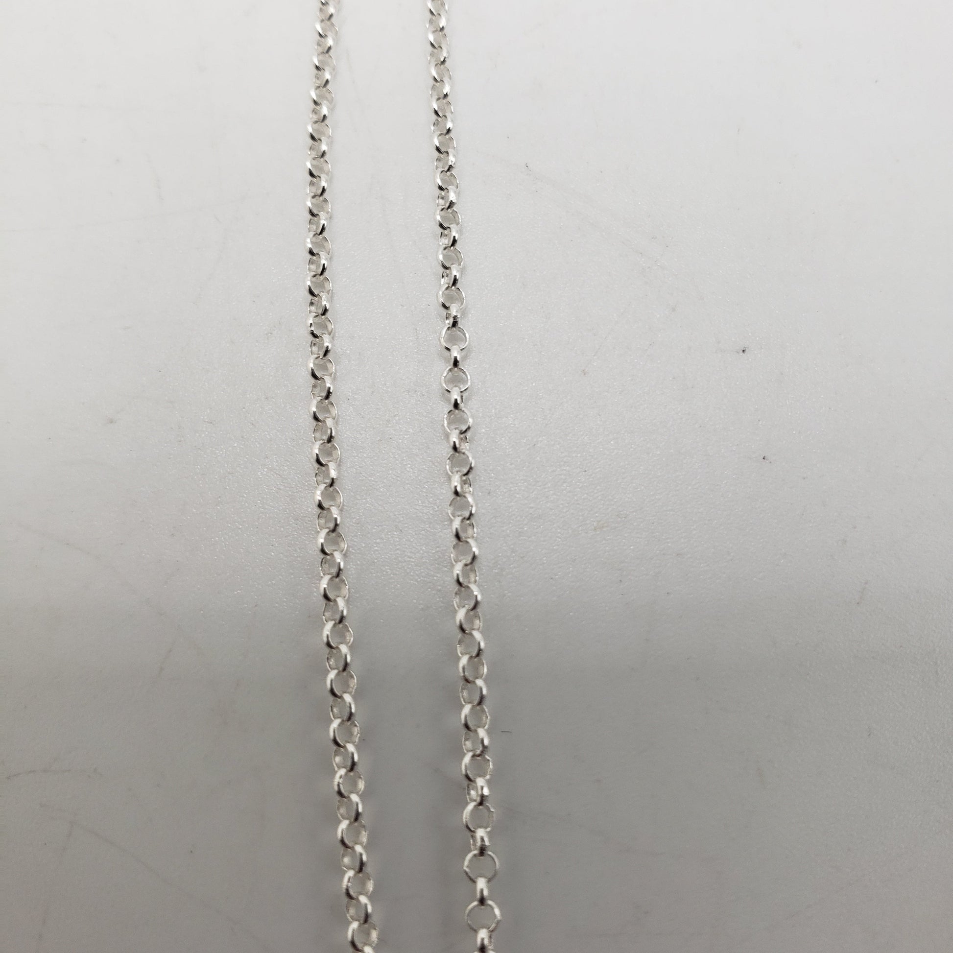18 inch Sterling Silver Small Circle Chain.