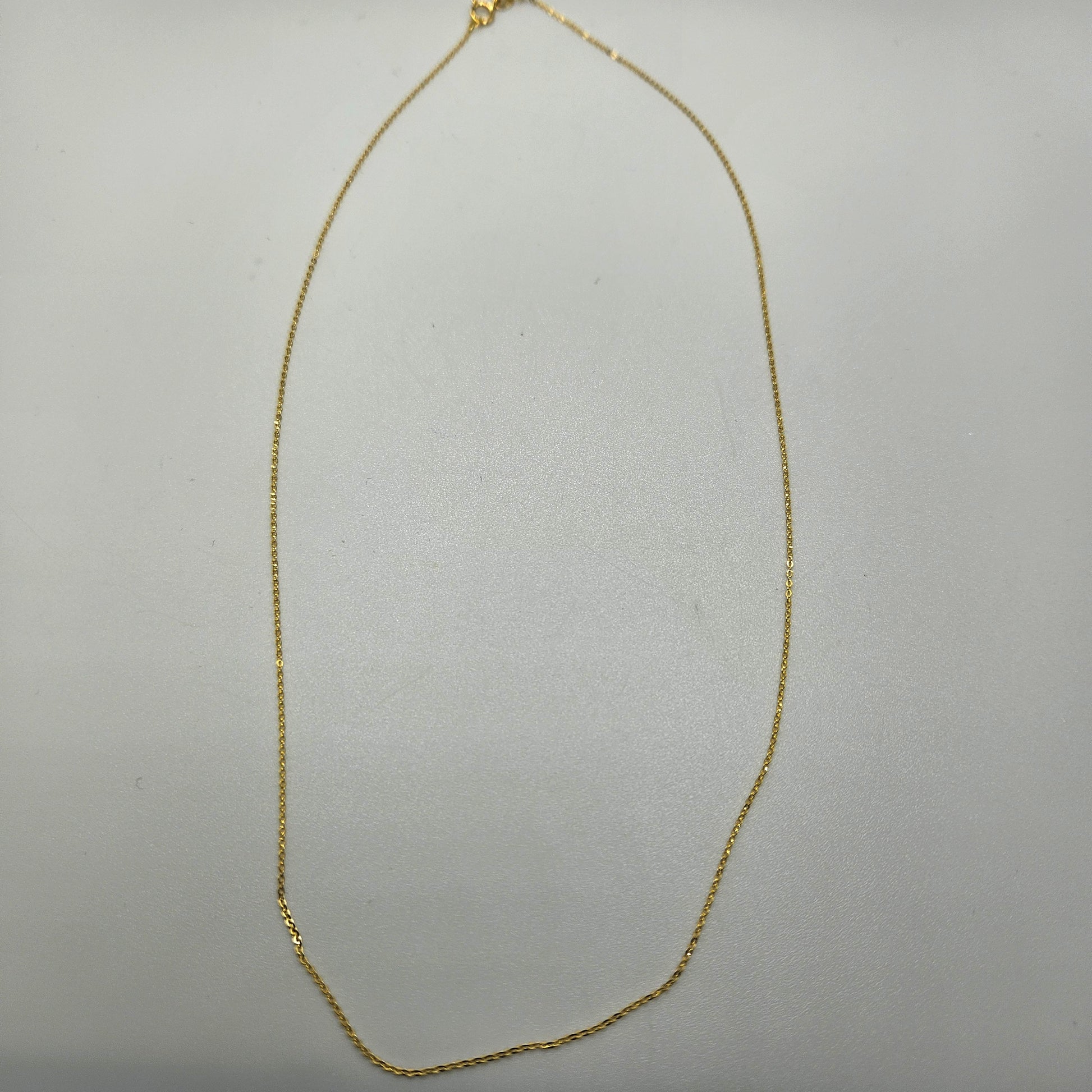 18in Small Round Gold Chain.