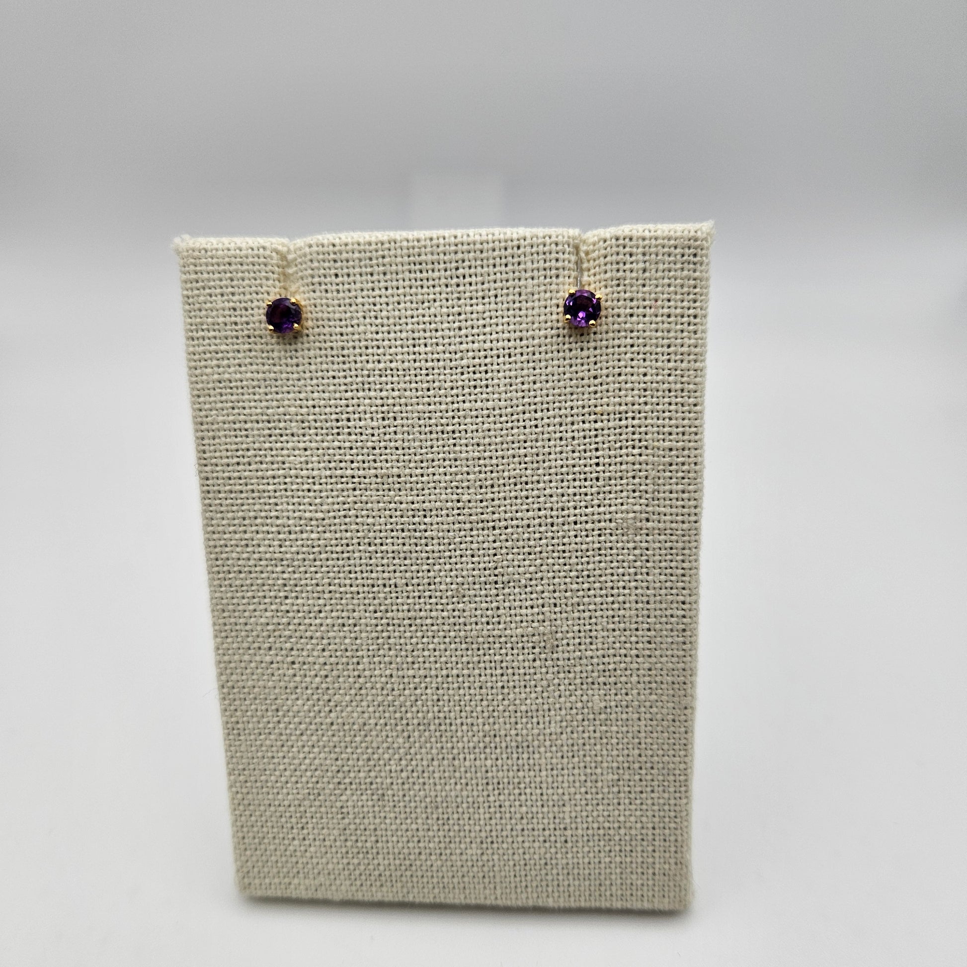 18k Gold Plated Sterling Silver Amethyst Stud Earrings.