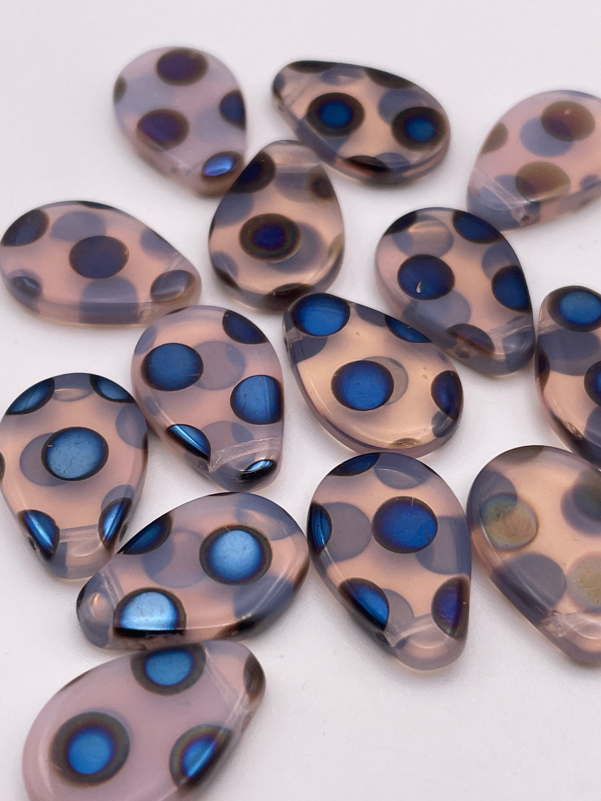 18mm Spotted Teardrop Top Drill Czech Single Bead.