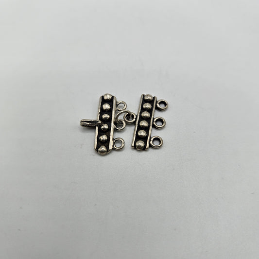 18mm Sterling Silver Three Strand Toggle Clasp.