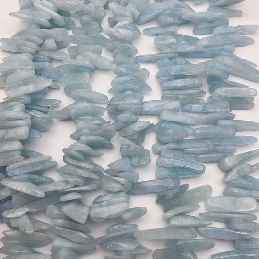 20 to 25mm Aquamarine Stick.