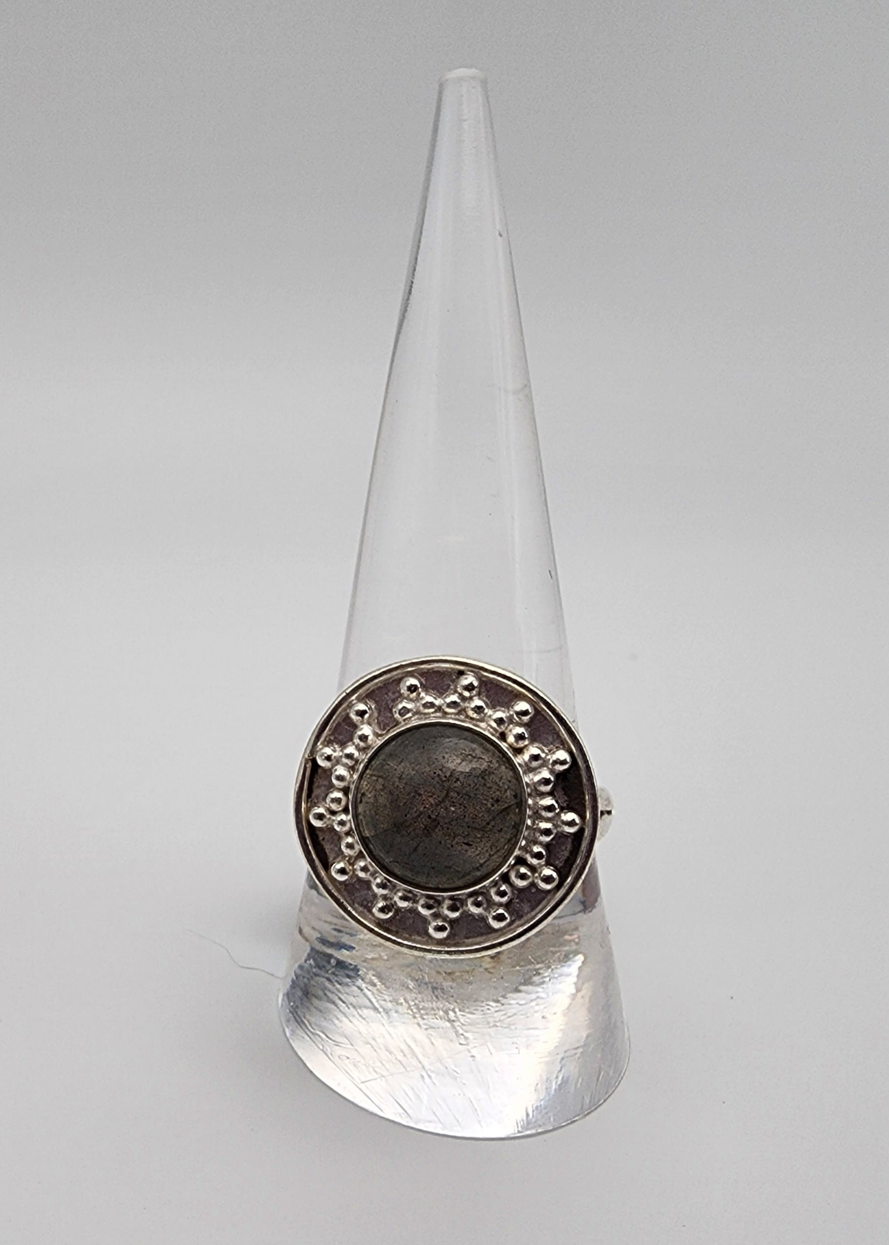 SS Decorated Ring Labradorite / Carnelian/ Moonstone