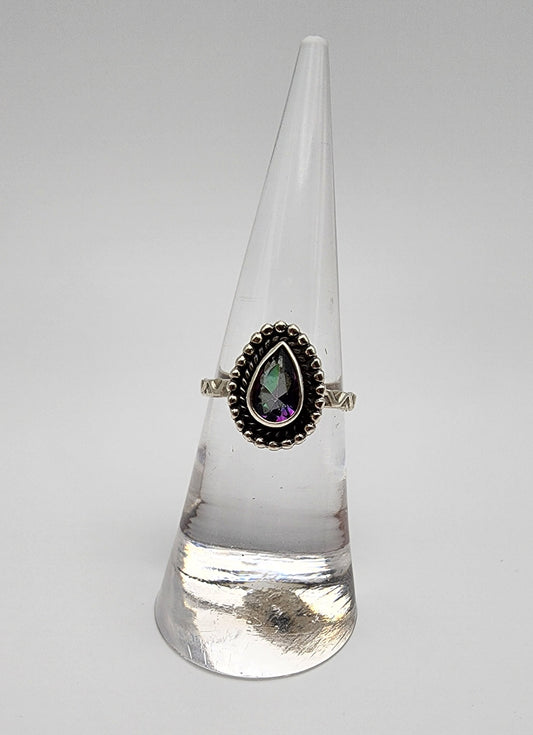 SS Teardrop Amethyst / Aurora Quartz Ring