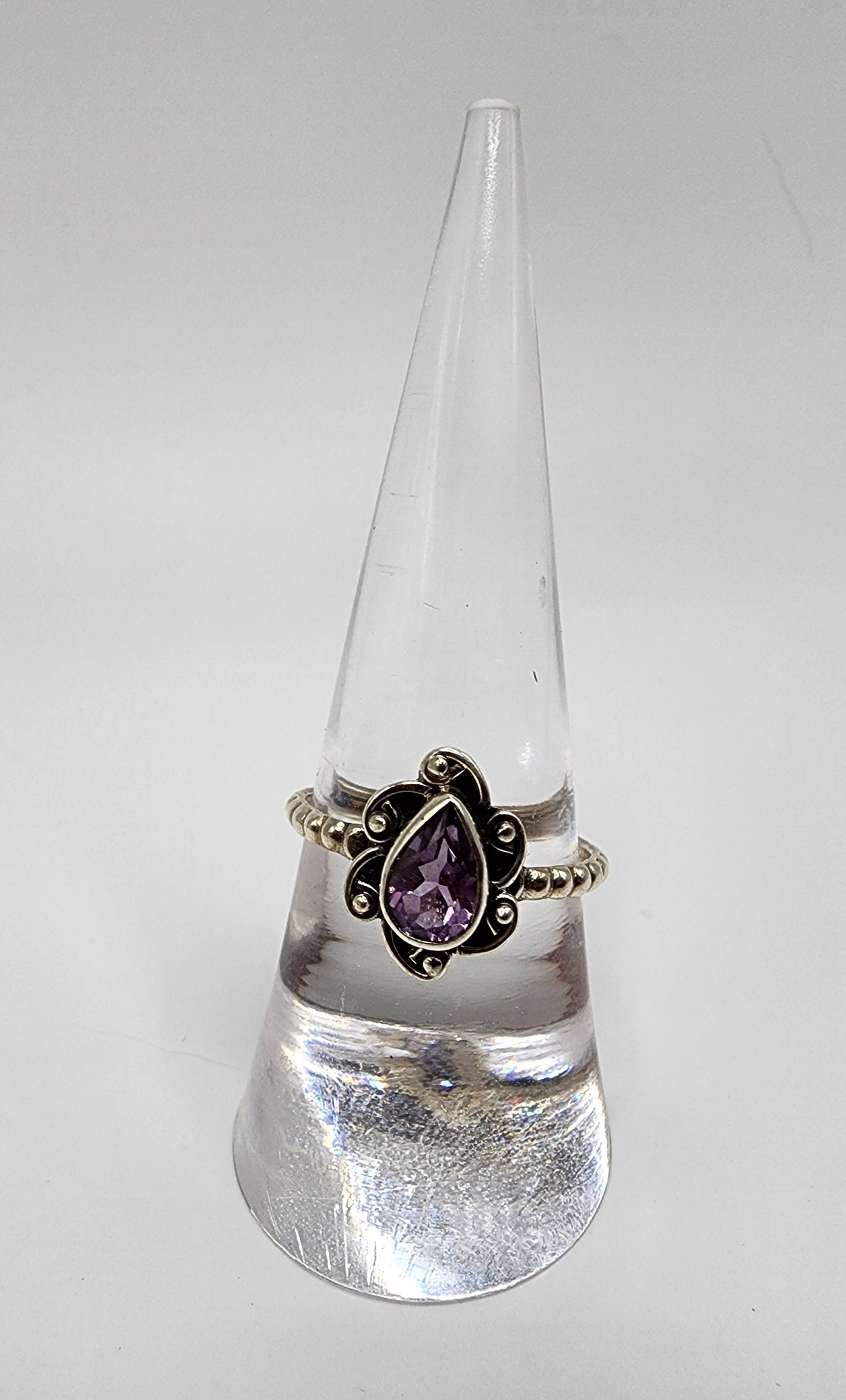 Decorative Amethyst / Garnet Teardrop Ring