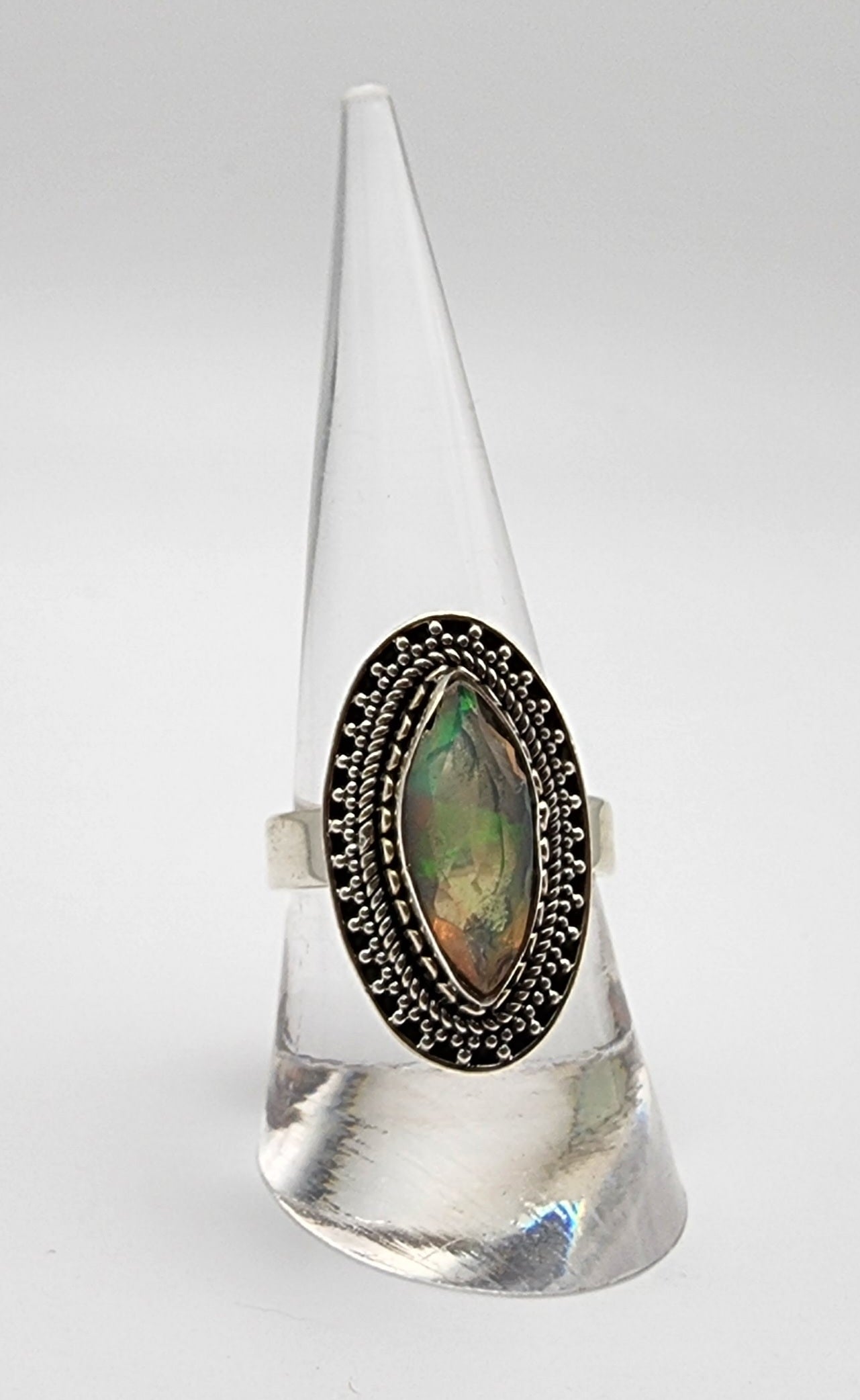 SS Large Oval Opal Ring