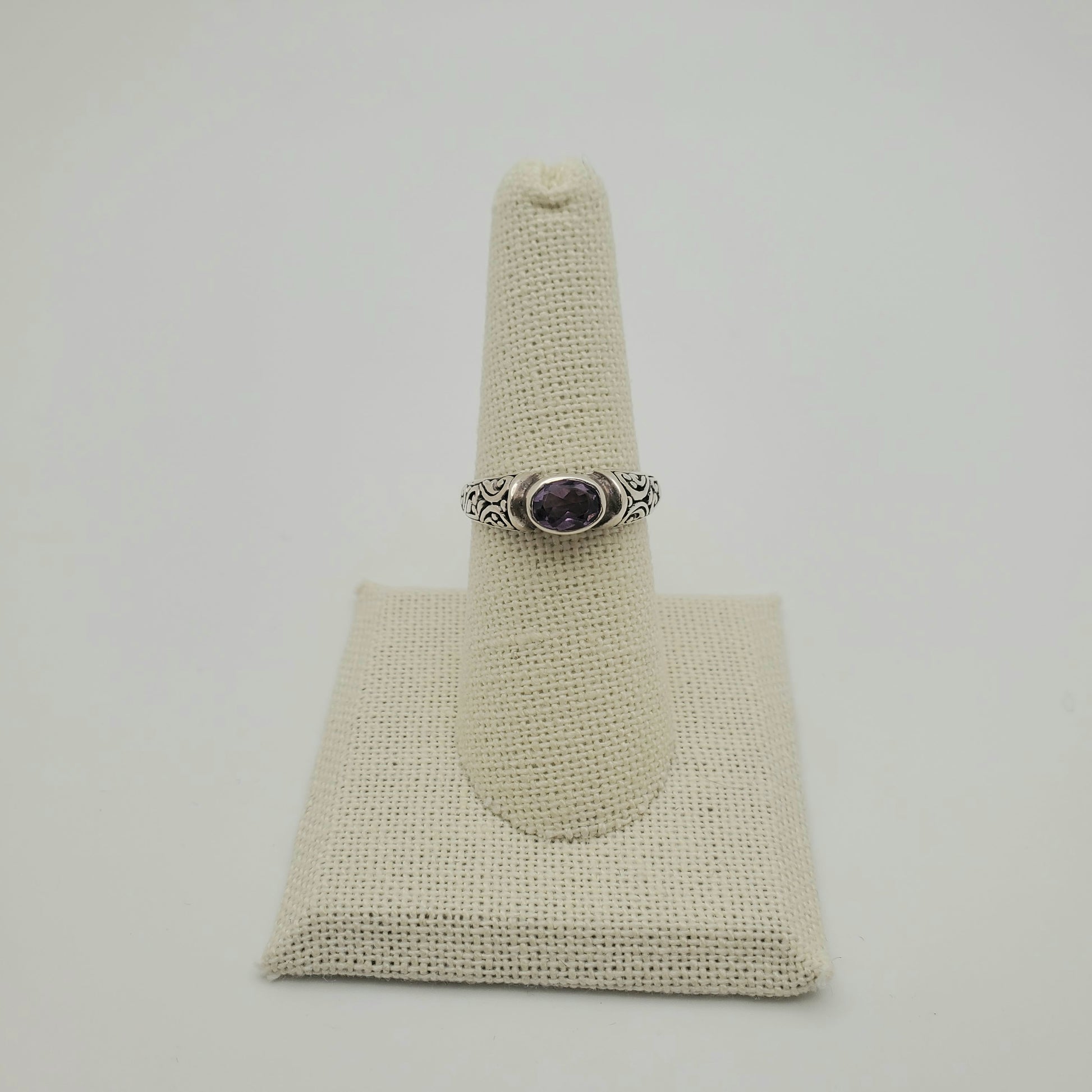 SS Amethyst Filigree Ring