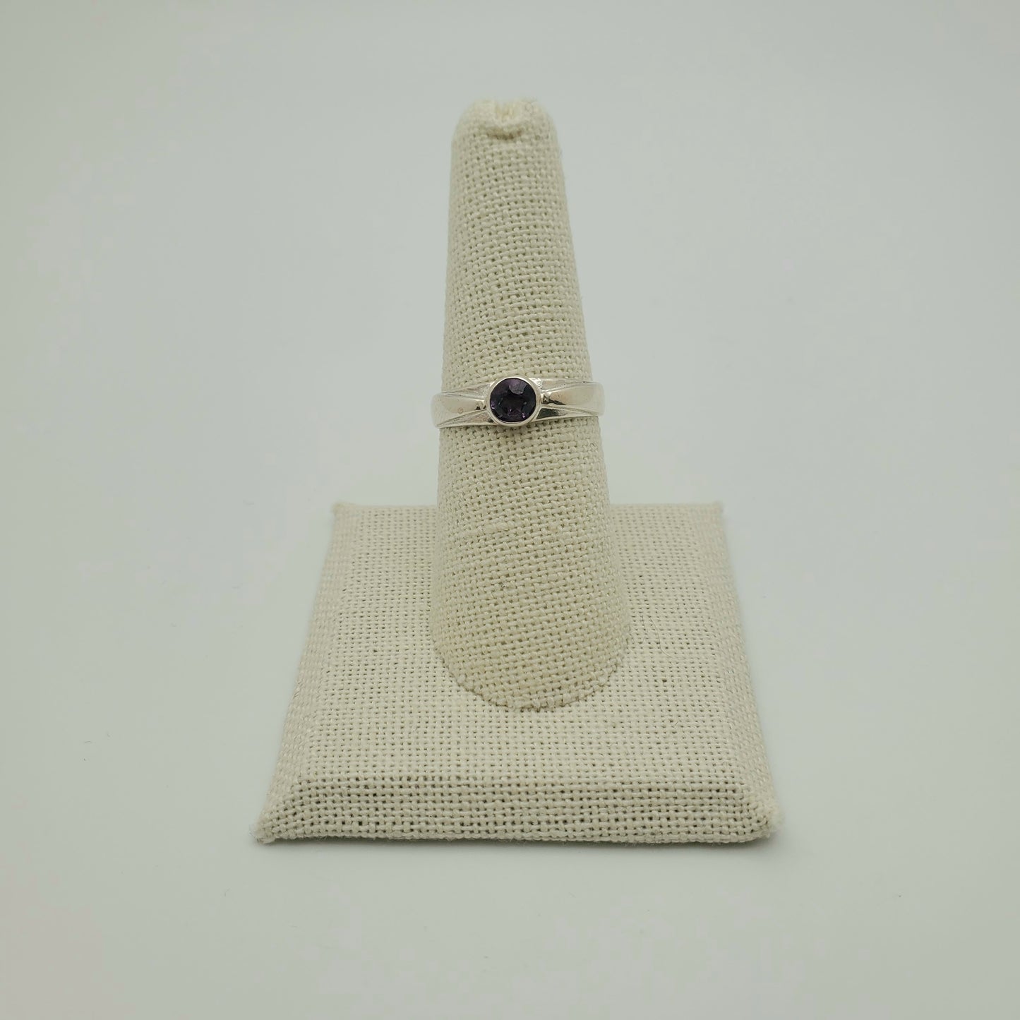 SS Amethyst Round Ring