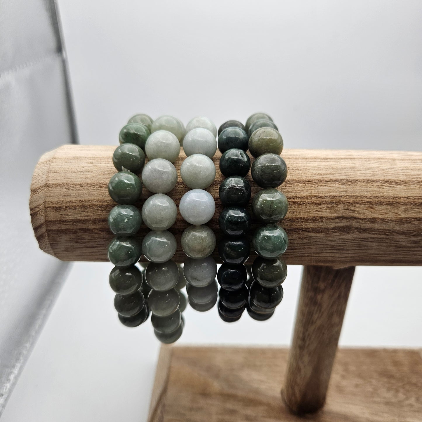 9-10mm Green Jade Bracelet