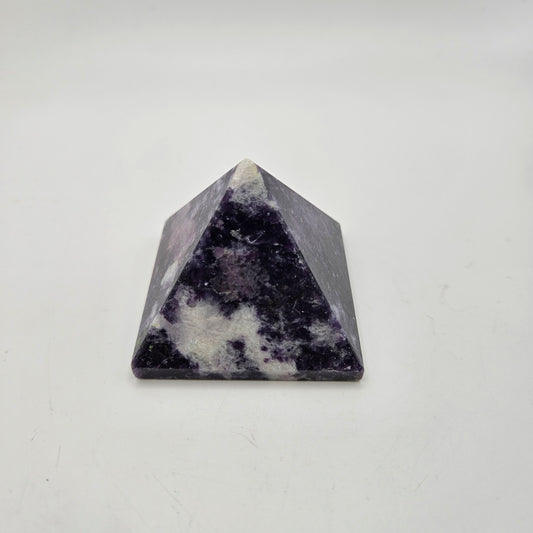 50mm Lodalite Pyramid