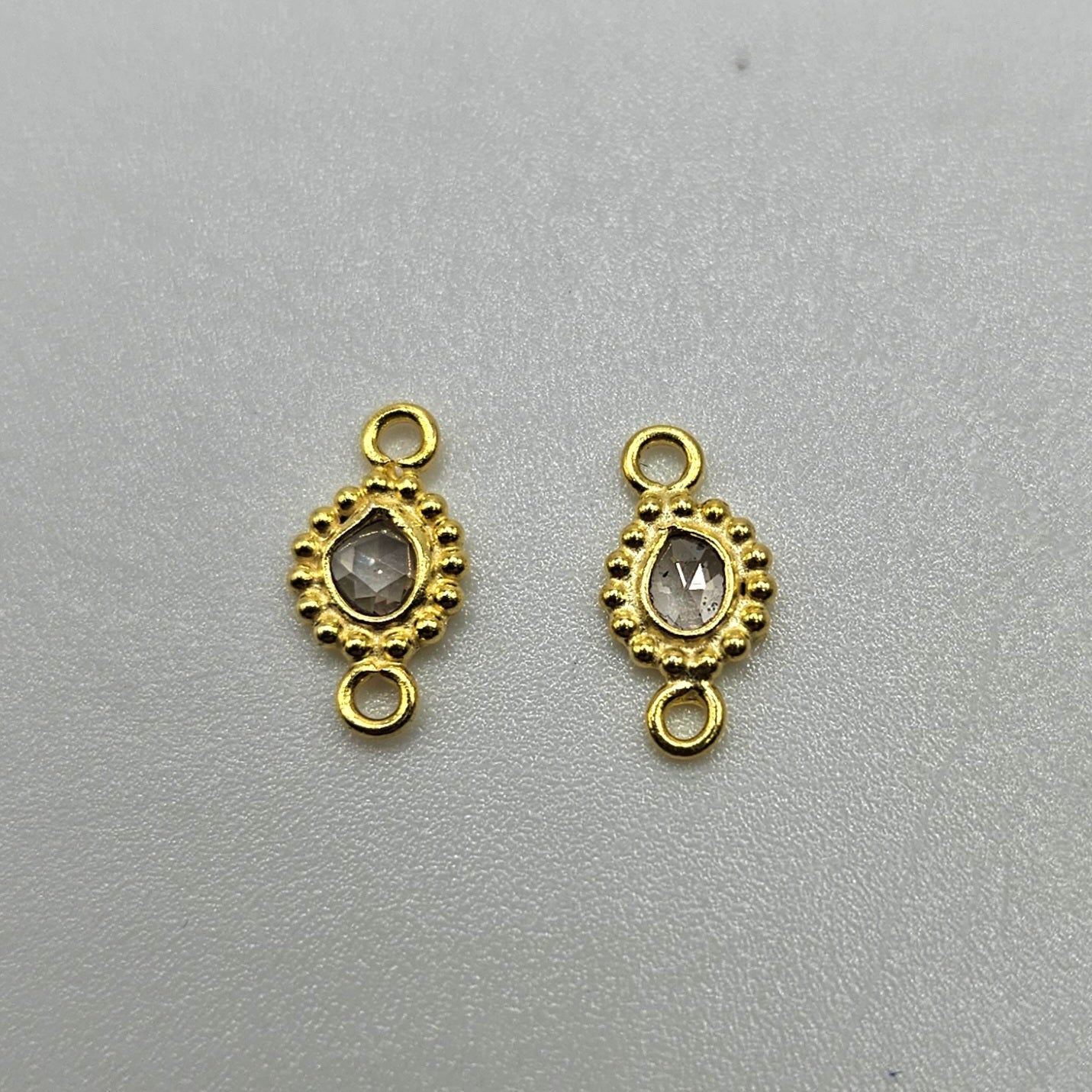 SS Diamond Small Connector