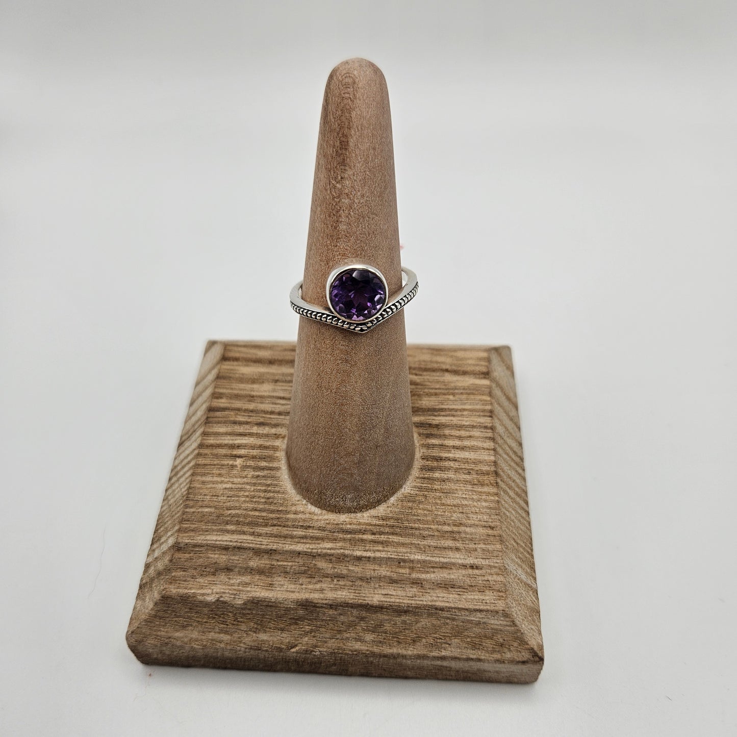SS Amethyst Faceted Ring