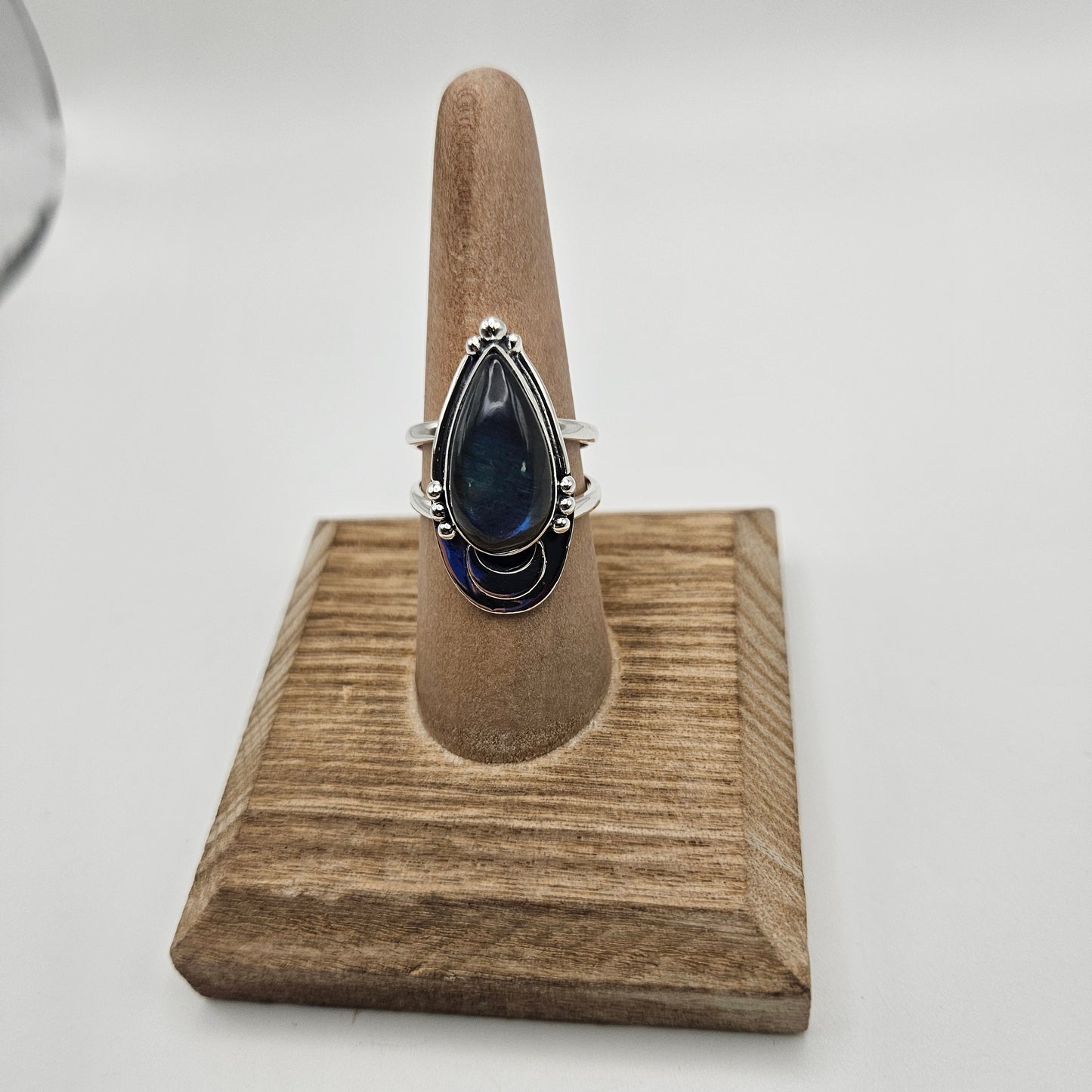 SS Labradorite Ornate Teardrop Ring