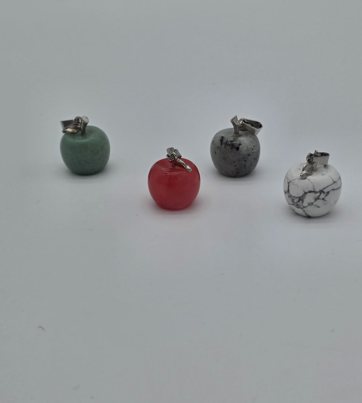 20mm Assorted Apple Pendant