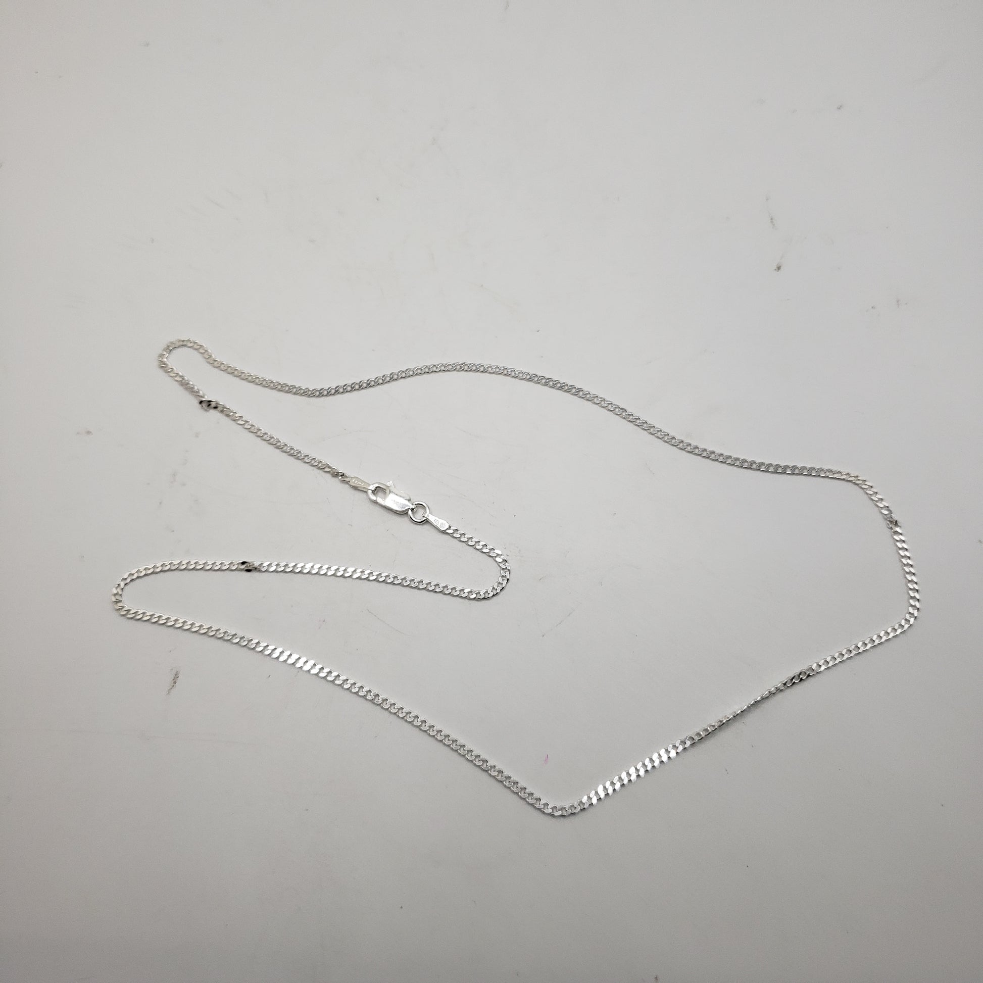 20 Inch Sterling Silver Thin Figaro Chain.