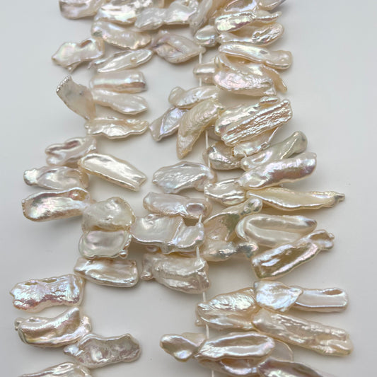 20mm Fresh Water Pearl Sticks Strand.