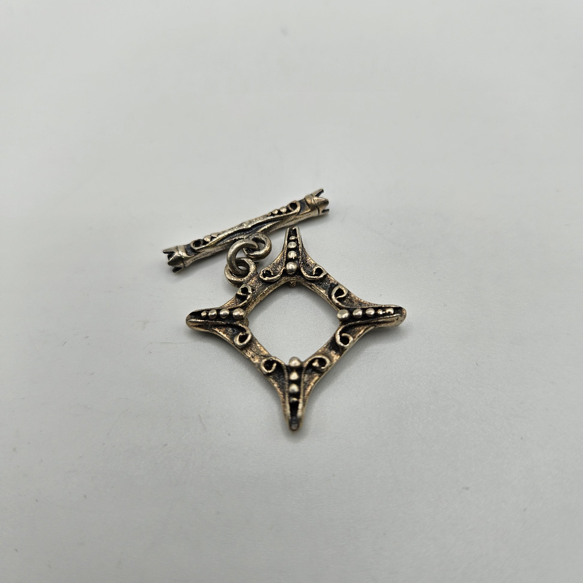 20mm Sterling Silver Ornate Toggle Clasp.