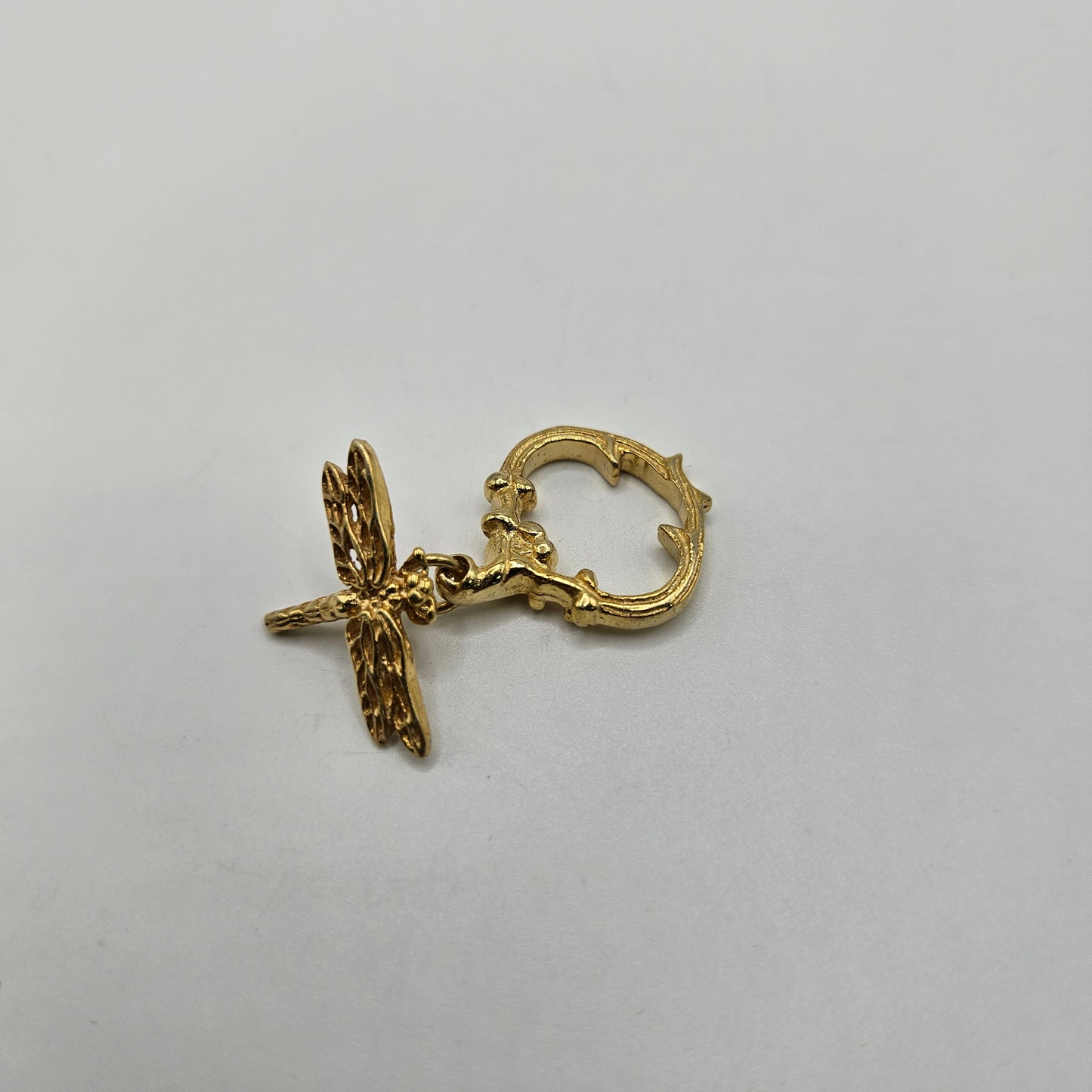 20mm Vermeil Firefly Toggle Clasp.