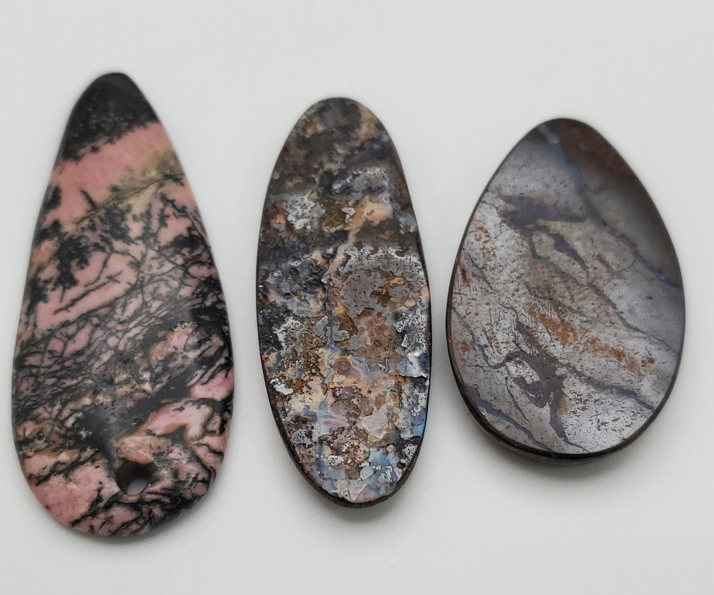 27.99 Assorted Natural Cabochon Pendant.