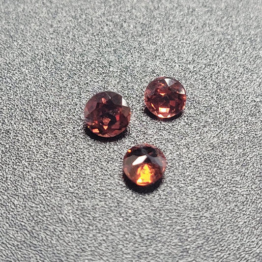 3mm Garnet Round Cut Sold Individually.