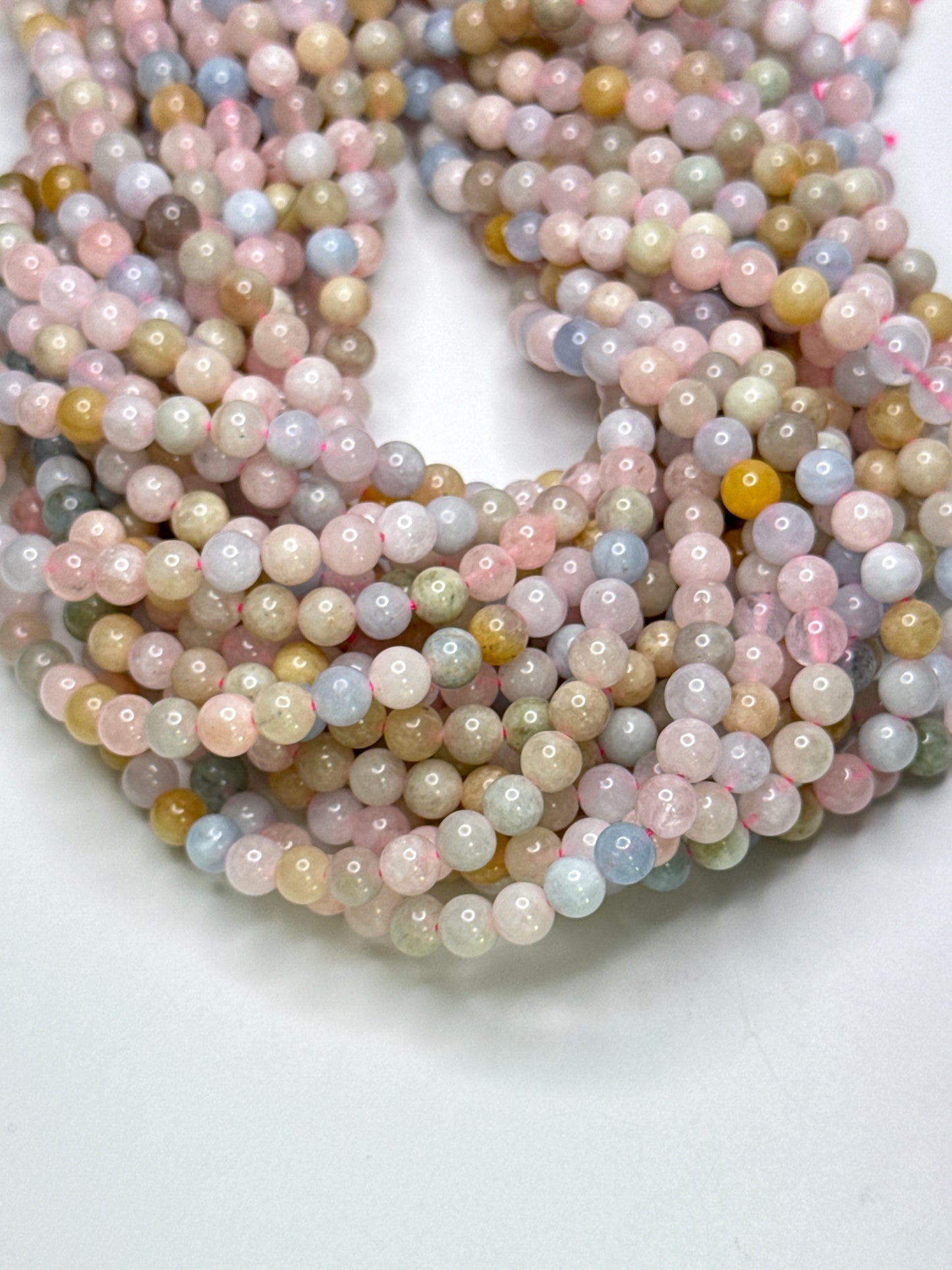 6mm Morganite/Beryl Round Smooth.